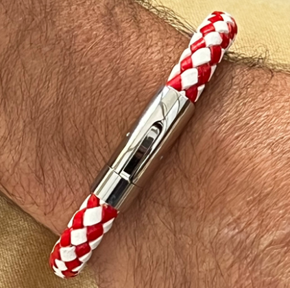 Tribal Red Thickster