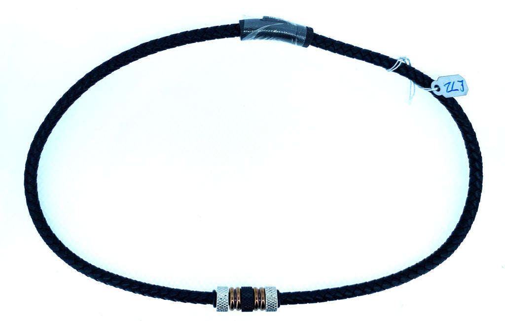 Fred Bennett – Necklace