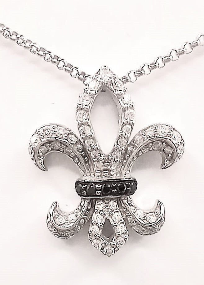 18 ct White Gold 'Fleur de lis' with round diamonds pendant