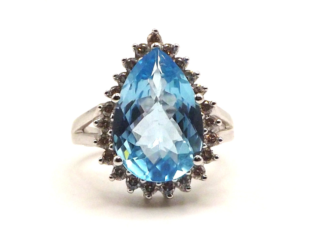 9 ct White Gold ring with 0.53 ct diamonds & Aquamarine ring