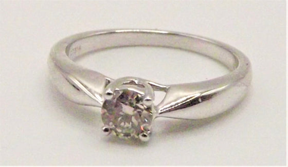 9 ct White Gold solitaire diamond ring