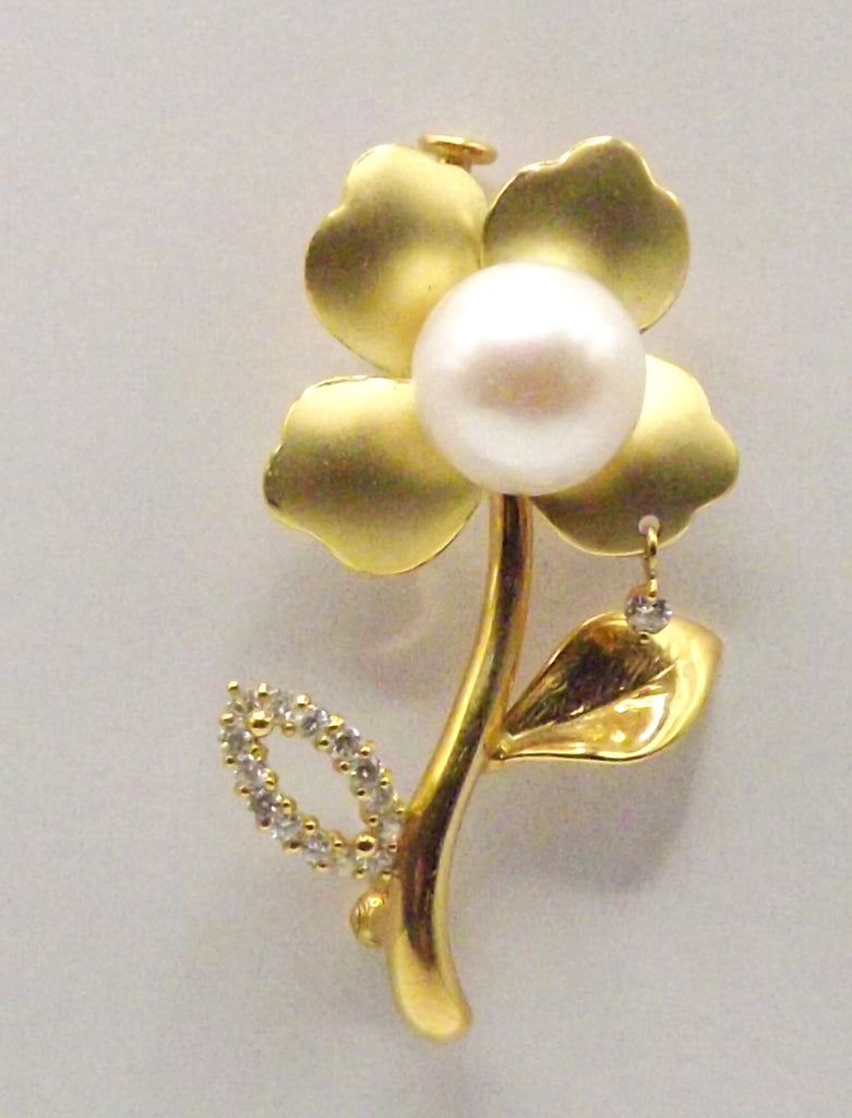 18ct Yellow Gold Flower Brooch