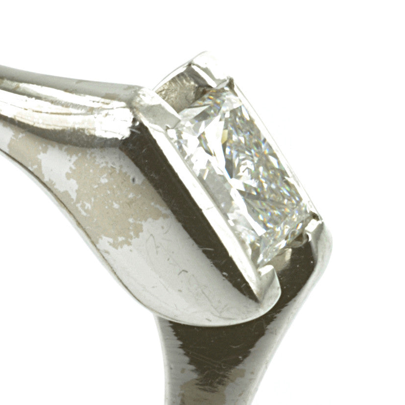 18ct White Gold Princess Cut Diamond Solitaire